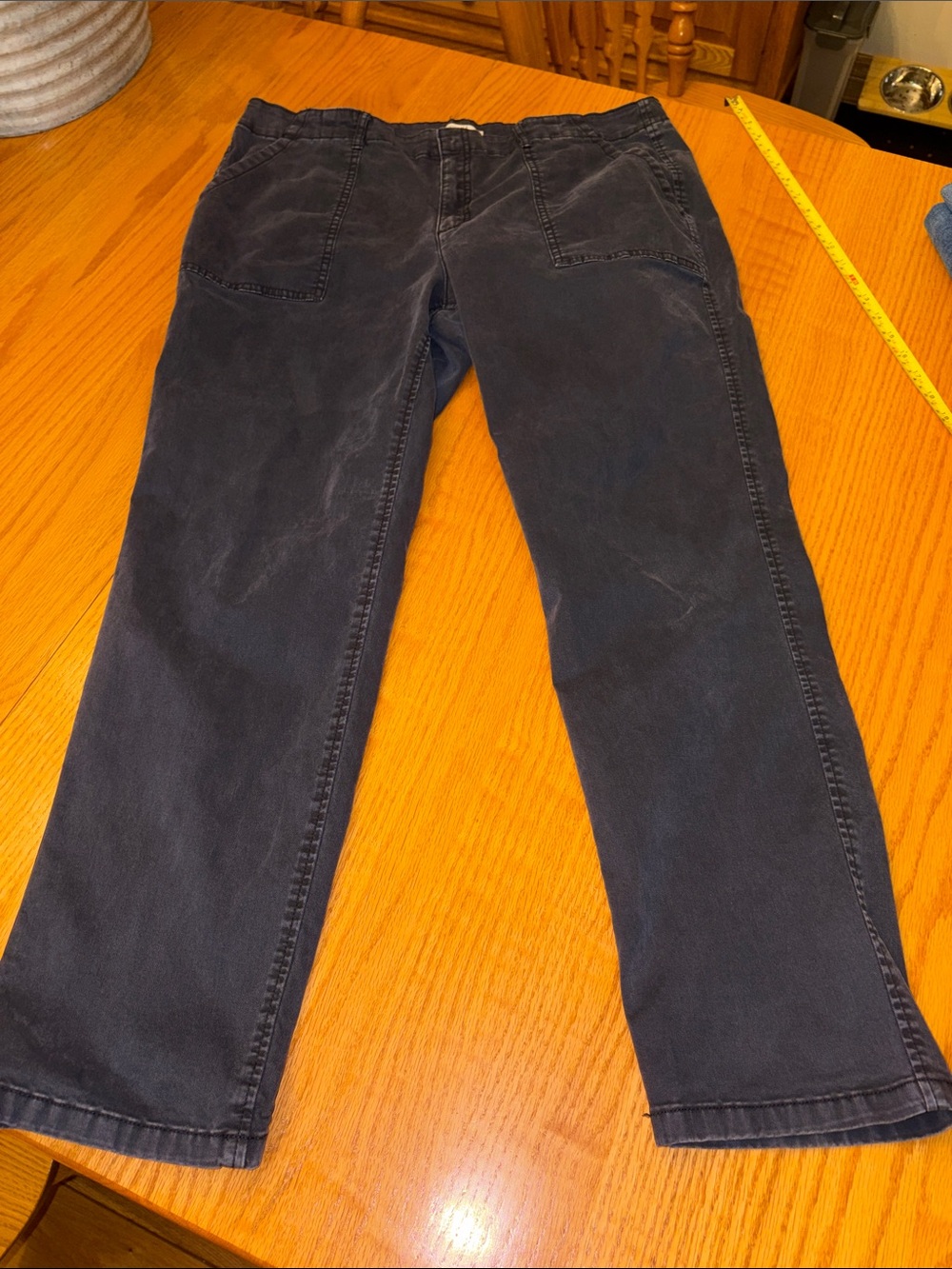 Daily Ritual Women's Cropped Straight Ankle Pants in Navy Blue